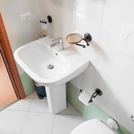 Guest house Lena Bellano