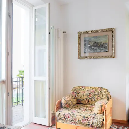 Guest house Lena *